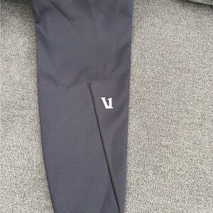 High-Waisted Vuori Leggings